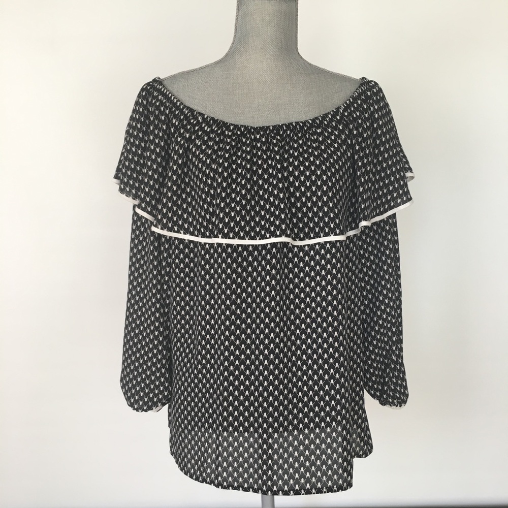 NWT Vince Camino Black/White Blouse